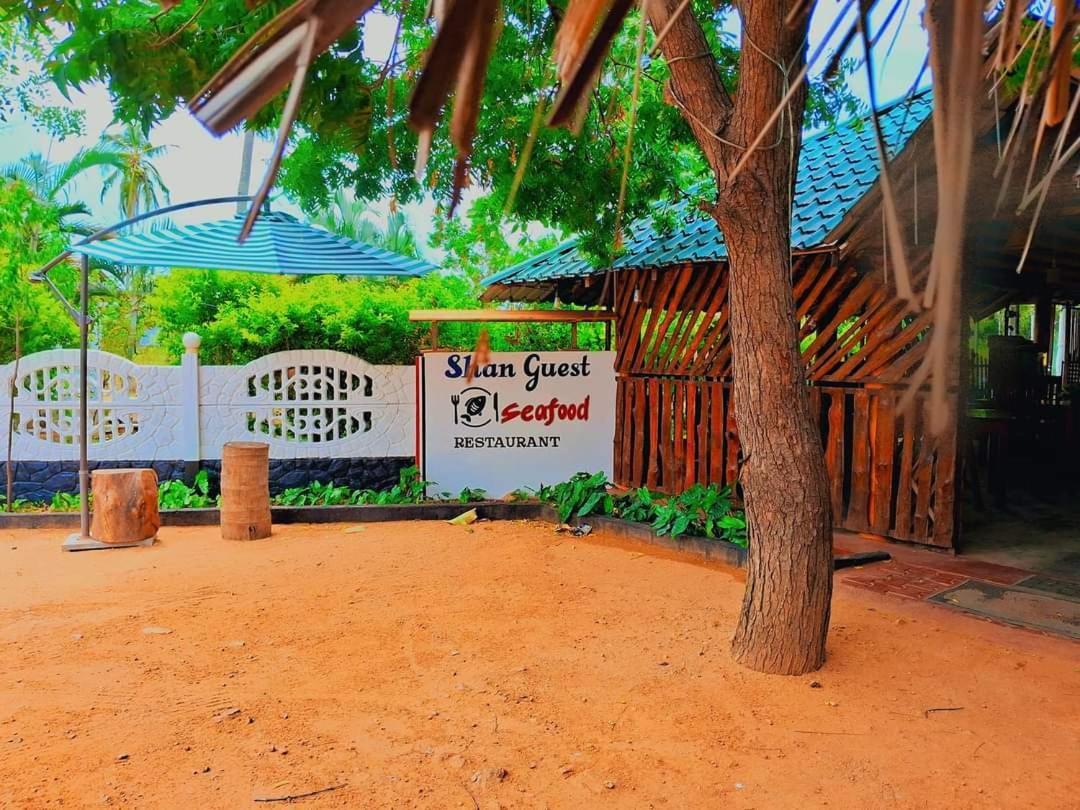 Shan Guest And Restaurant Nilaveli Exterior photo